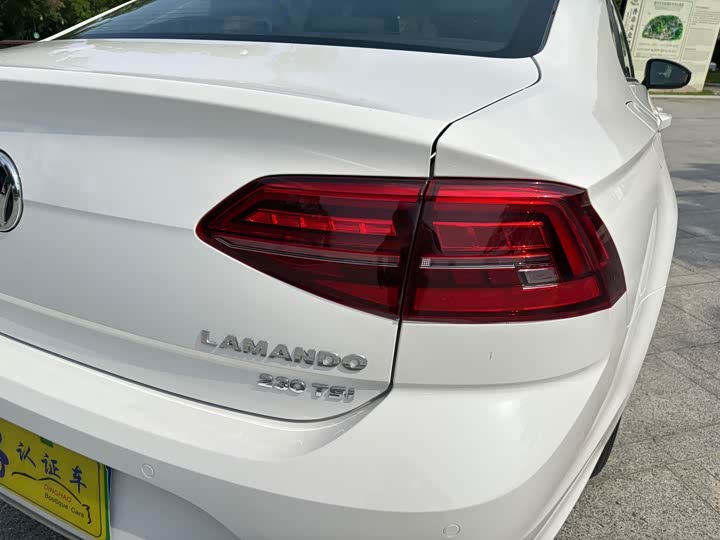 Фото 24 - Volkswagen Lamando L