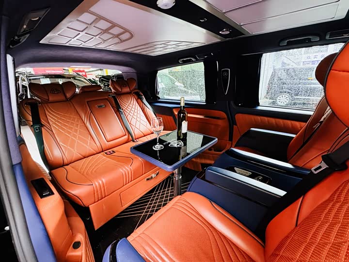 Фото 14 - Mercedes-Benz Vito