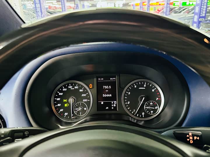 Фото 3 - Mercedes-Benz Vito