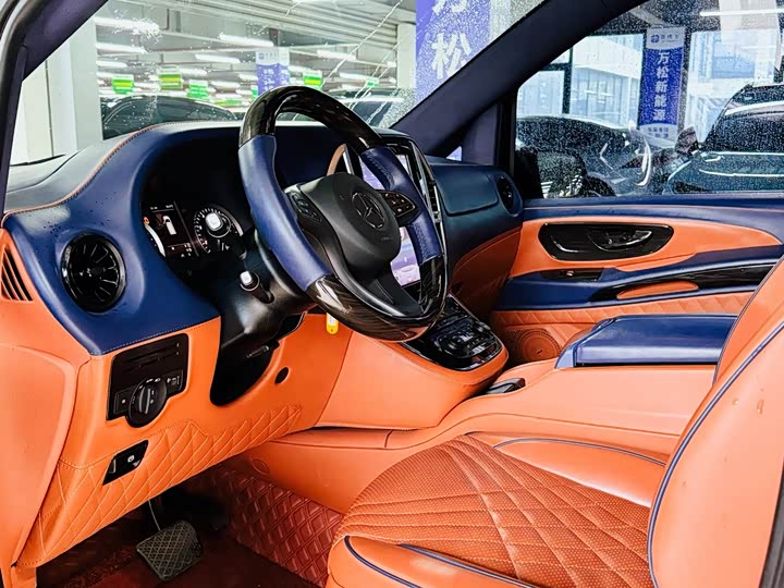 Фото 4 - Mercedes-Benz Vito