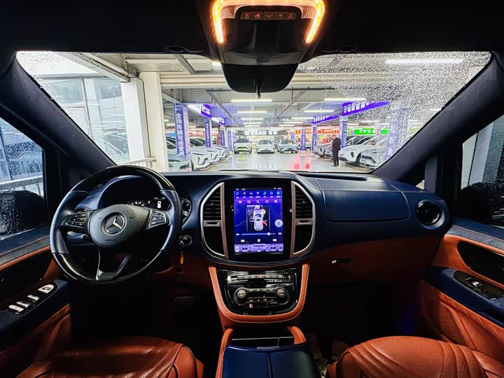 Фото 6 - Mercedes-Benz Vito