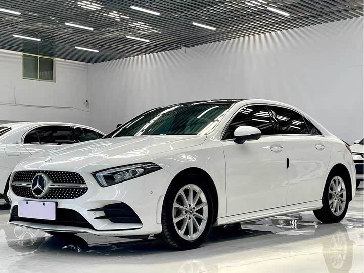 Фото 1 - Mercedes-Benz A-Class