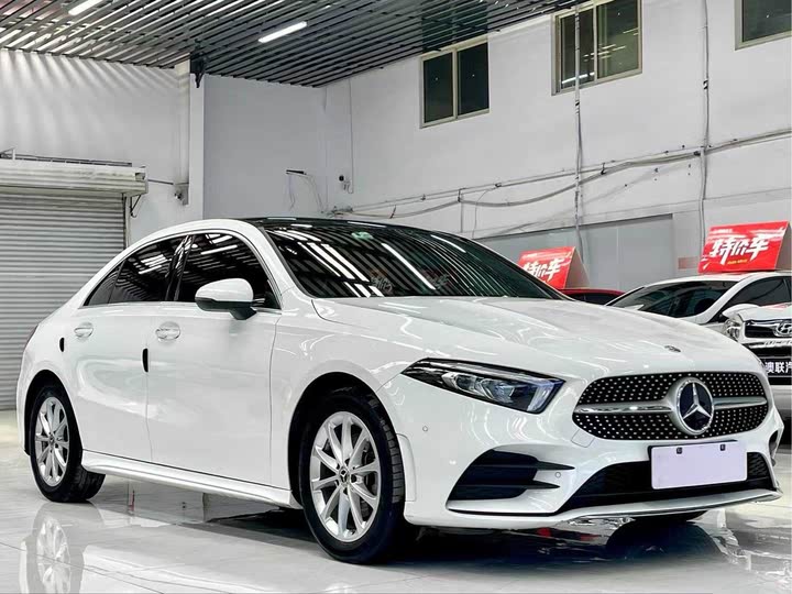 Фото 3 - Mercedes-Benz A-Class