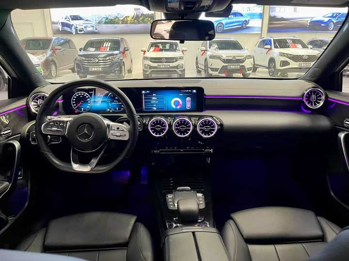 Фото 5 - Mercedes-Benz A-Class