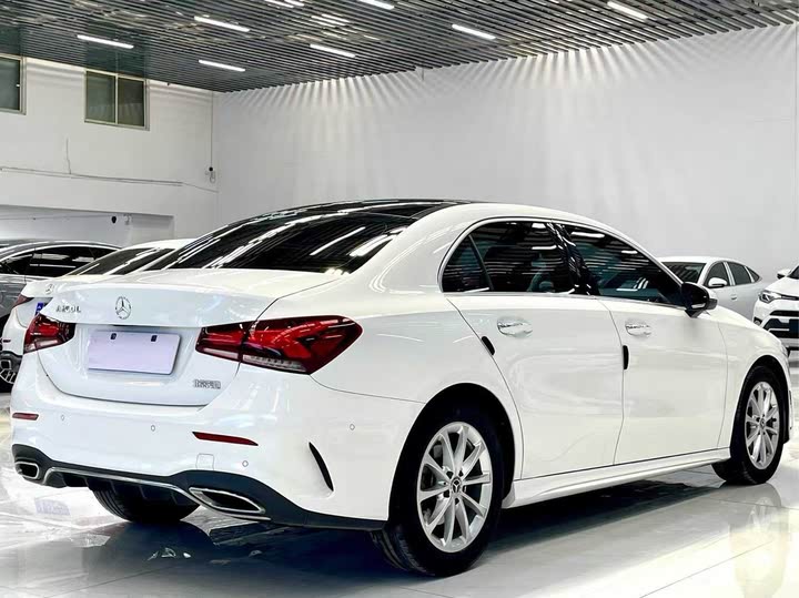 Фото 7 - Mercedes-Benz A-Class