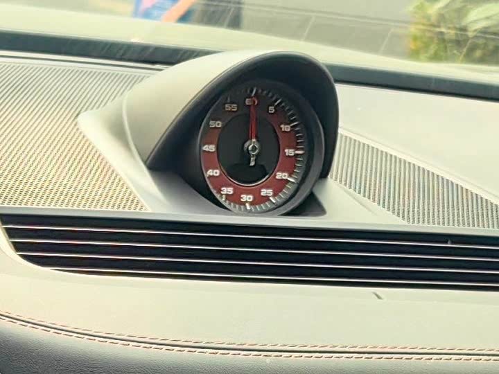 Фото 12 - Porsche Panamera