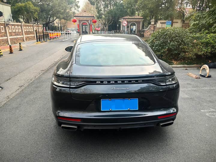 Фото 5 - Porsche Panamera