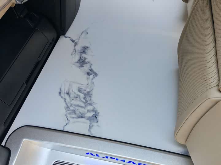 Photo 15 - Toyota Alphard