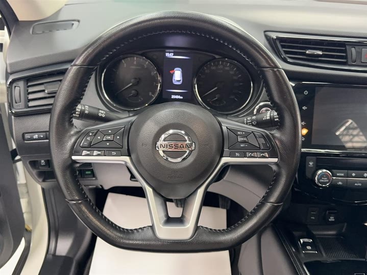 Фото 5 - Nissan X-Trail