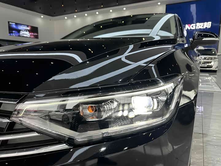 Фото 15 - Volkswagen Magotan