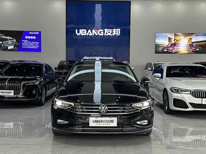 Фото 2 - Volkswagen Magotan