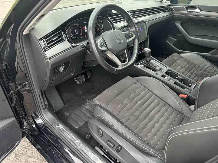 Фото 25 - Volkswagen Magotan