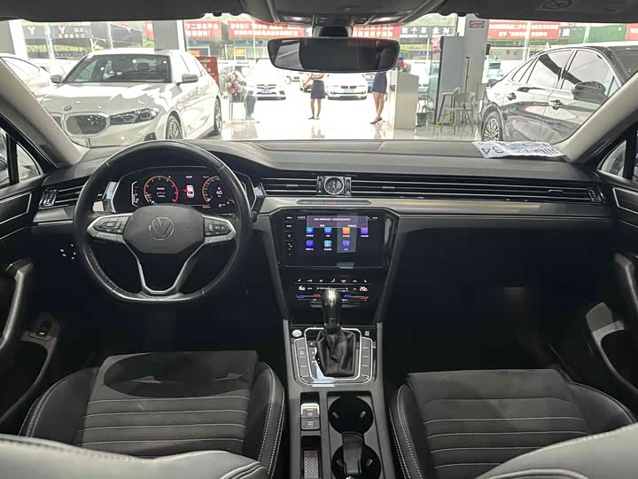 Фото 9 - Volkswagen Magotan