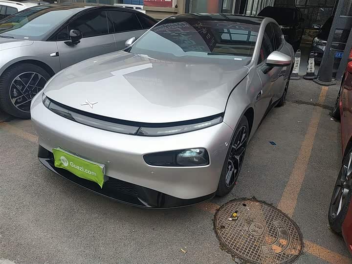 Фото 1 - XPeng P7