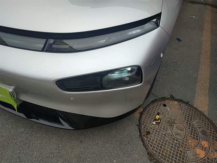 Фото 24 - XPeng P7