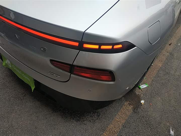 Фото 8 - XPeng P7