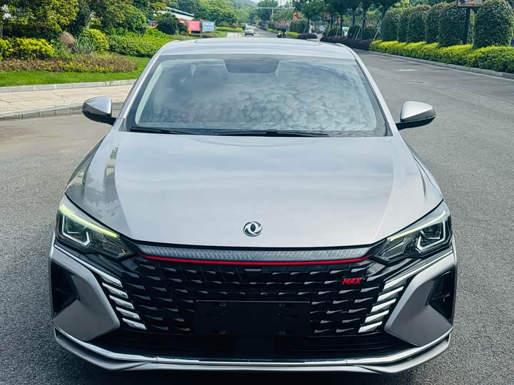 Фото 1 - Dongfeng Aeolus Yixuan Max