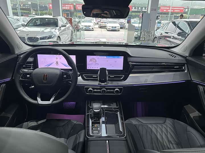 Фото 9 - Hongqi HS5