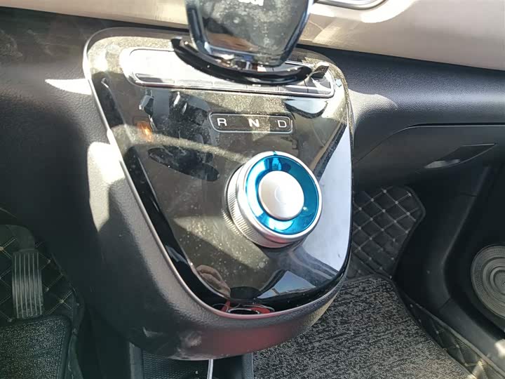 Фото 14 - Ora White Cat