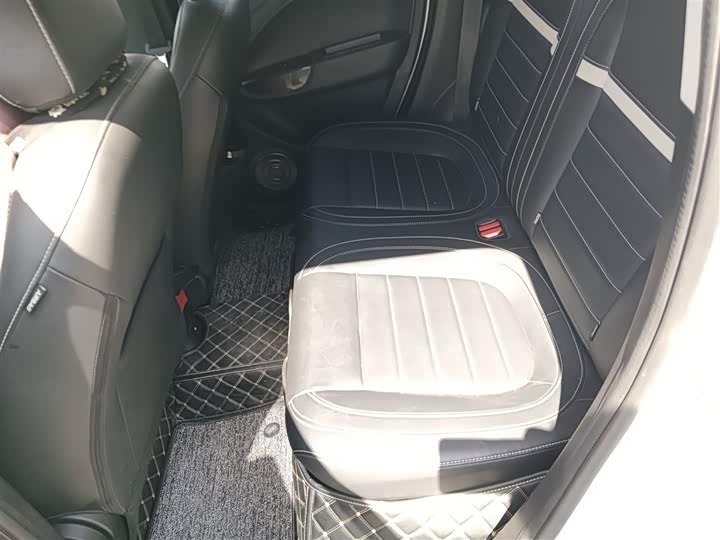 Фото 17 - Ora White Cat