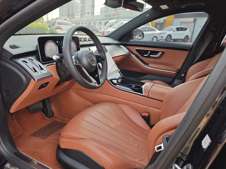 Фото 5 - Mercedes-Benz S-Class