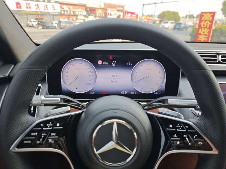 Фото 8 - Mercedes-Benz S-Class