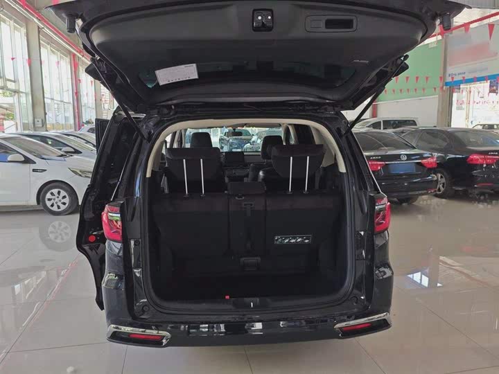 Фото 16 - Honda Odyssey