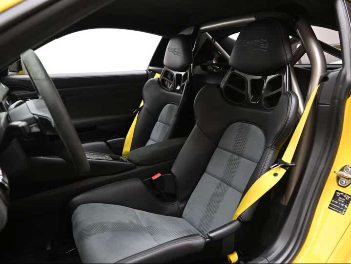 Фото 4 - Porsche 718