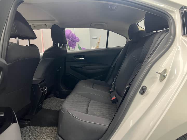 Фото 11 - Toyota Allion