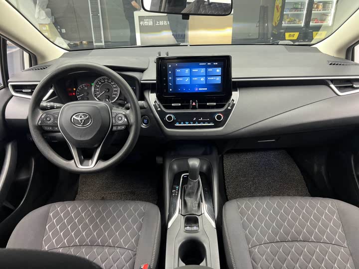 Фото 12 - Toyota Allion