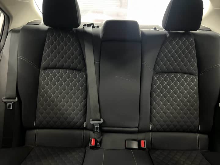 Фото 20 - Toyota Allion