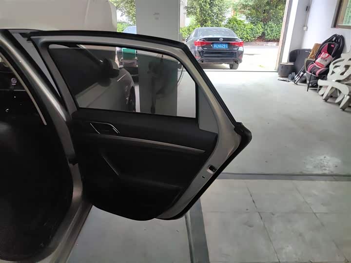 Фото 27 - Volkswagen Lavida