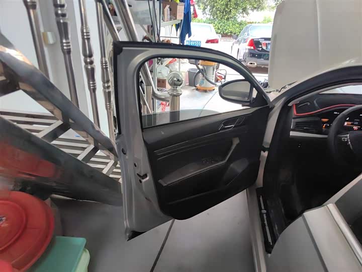 Фото 28 - Volkswagen Lavida