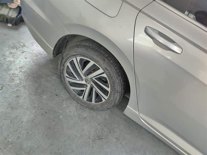 Фото 30 - Volkswagen Lavida