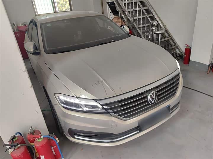 Фото 4 - Volkswagen Lavida