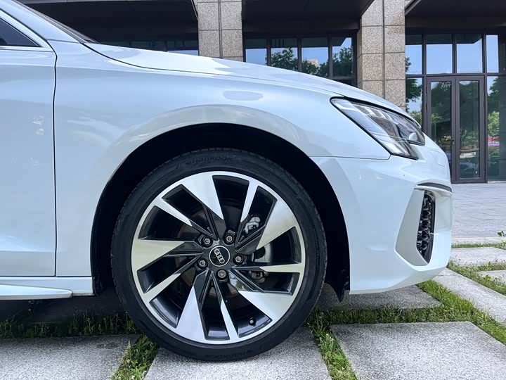 Фото 12 - Audi A3