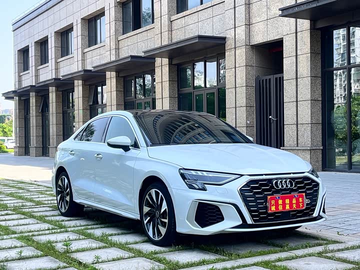 Фото 3 - Audi A3