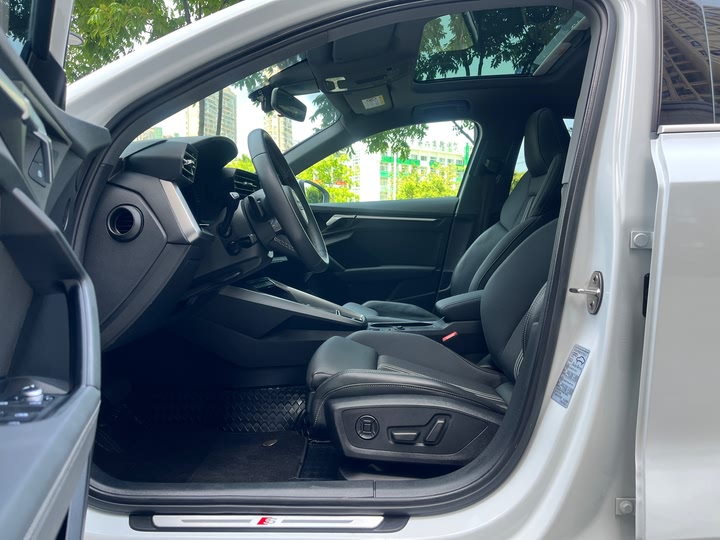 Фото 4 - Audi A3