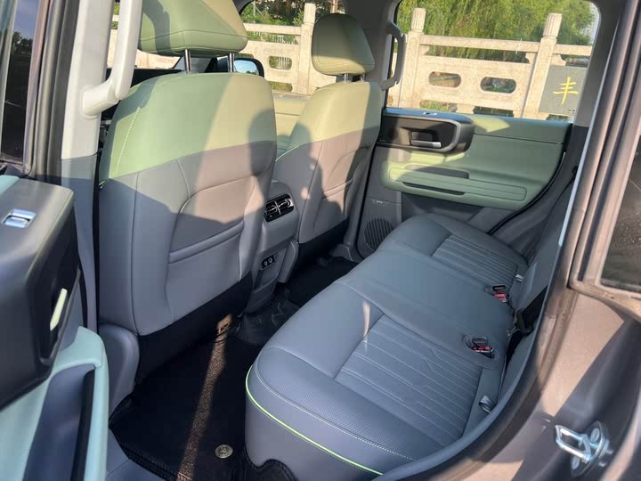 Фото 15 - BAIC Beijing BJ40