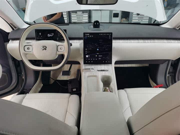 Фото 10 - Nio ET7