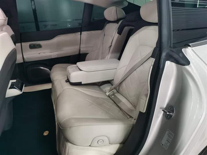 Фото 17 - Nio ET7