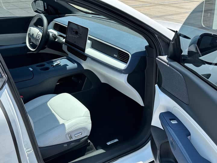 Фото 9 - XPeng G6