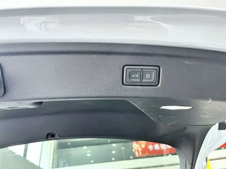 Фото 10 - Audi A5