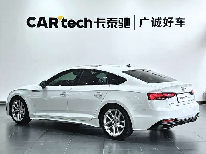 Фото 9 - Audi A5