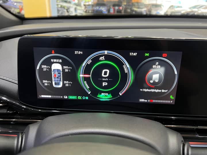 Фото 18 - GAC Trumpchi Empow R