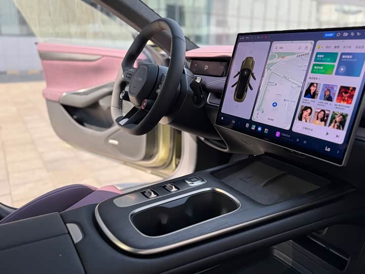 Фото 23 - Xiaomi SU7