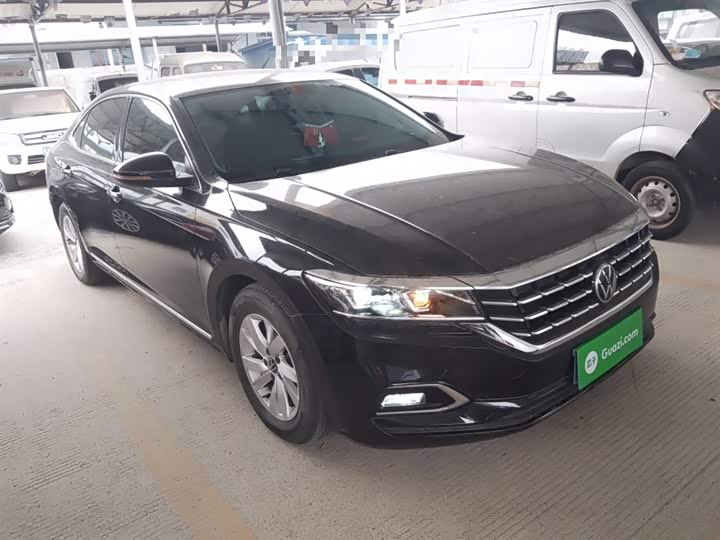 Фото 4 - Volkswagen Passat