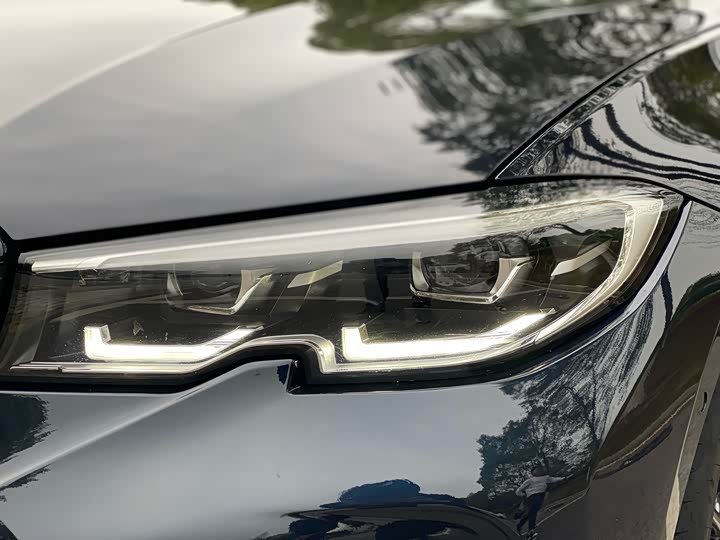 Фото 10 - BMW 3 Series