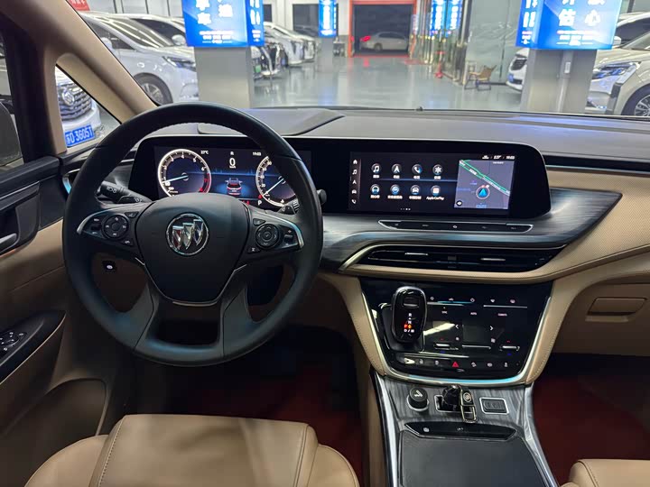 Фото 13 - Buick GL8 ES