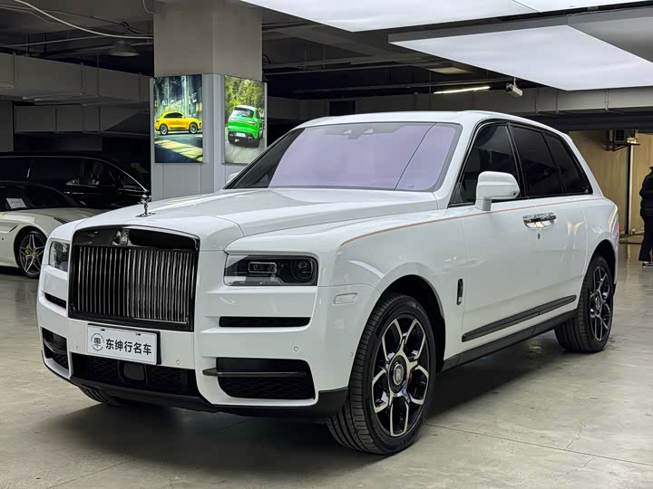 Фото 1 - Rolls-Royce Cullinan